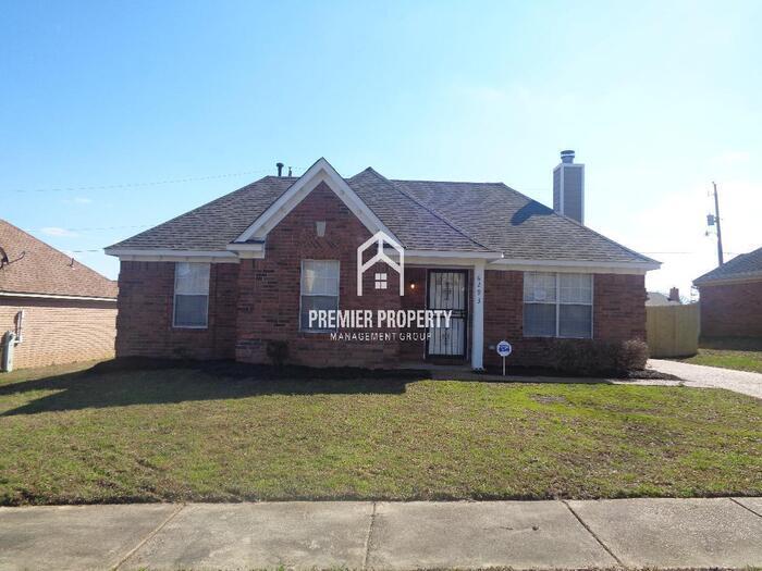 Primary Photo - 6293 Hayfield - Available Now!