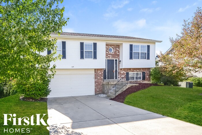 Primary Photo - 664 Ballantrae Dr