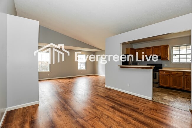 Foto del edificio - 2013 Monarch Dr