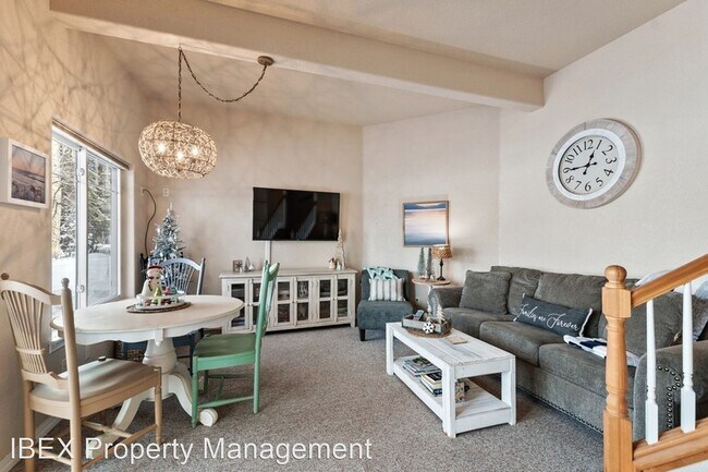Foto del edificio - 2 br, 2 bath House - 432 A Dakota Ave.