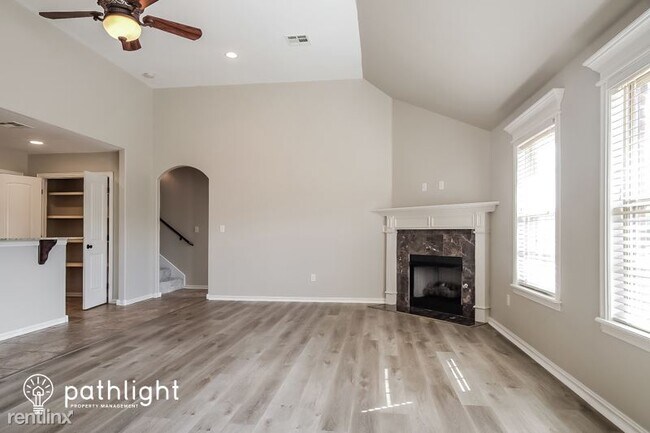 Building Photo - 4 br, 3 bath House - 14408 S Toledo Avenue...