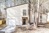 Foto principal - 7000 Merrywood Dr