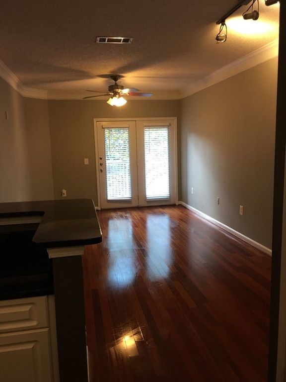 10 Perimeter Summit Blvd, Atlanta, GA 30319 Condo for Rent in Atlanta, GA