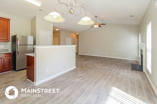Building Photo - 417 Tighfield Dr
