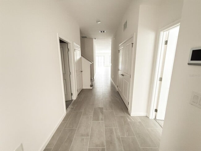 Foto del edificio - 1250 Butterfly Orchid Rd