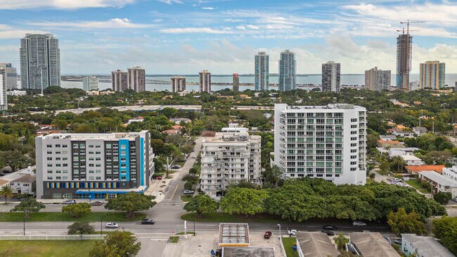 Foto del edificio - 280 SW 20th Rd