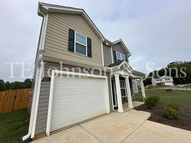 Foto del edificio - Newly Built 3 Bedroom Home in Mocksville –...