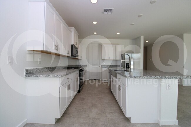 Building Photo - 4524 S 111th Ave