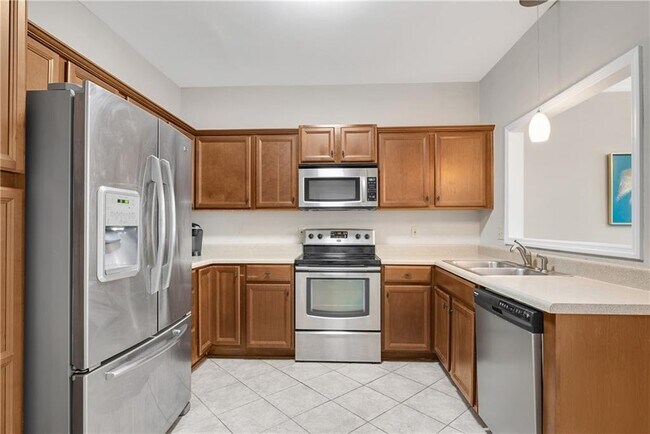 Foto del edificio - 102 Carryback Dr