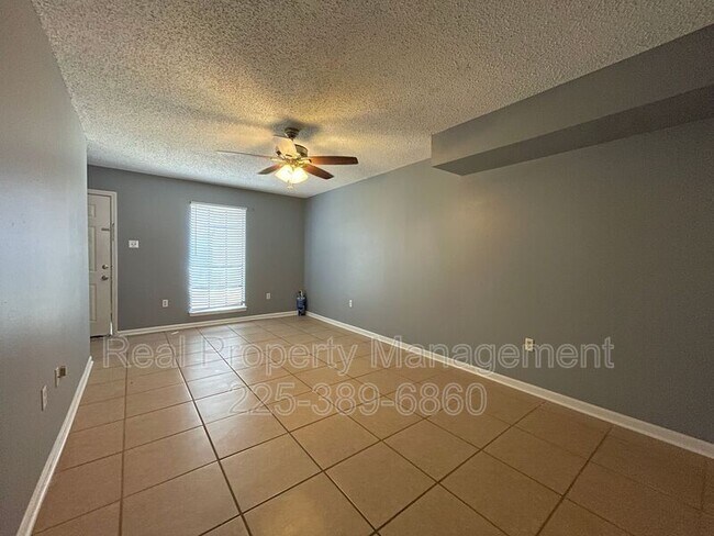 Foto del edificio - 1724 Brightside Dr