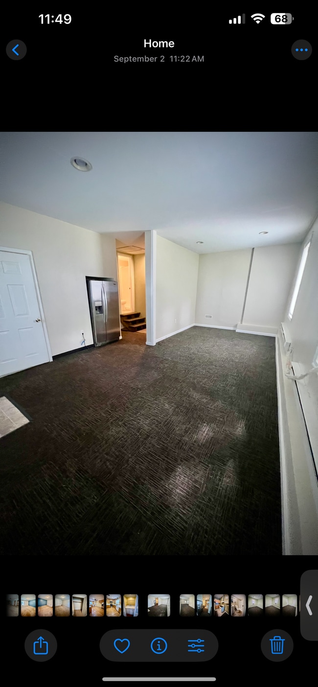 Living Room - 6715 McKeldin Dr
