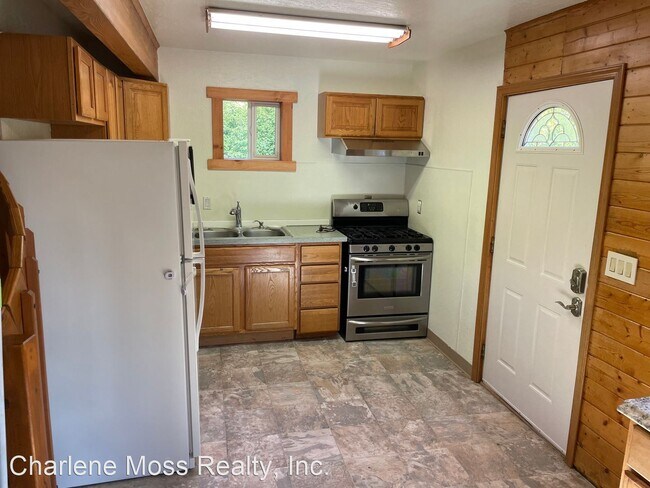 Building Photo - 2 br, 1 bath House - 2454 N Aurora Lane TO...