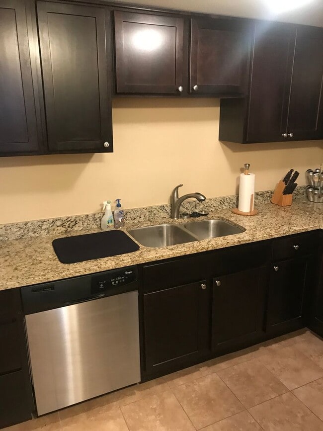 Foto del edificio - Reed Drive