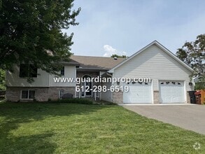 Building Photo - 2453 Linwood Ave E