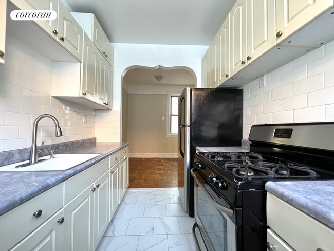 Foto del edificio - 114 Terrace Pl