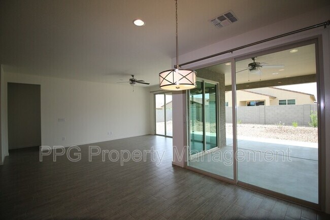 Building Photo - 18771 W Yucatan Dr