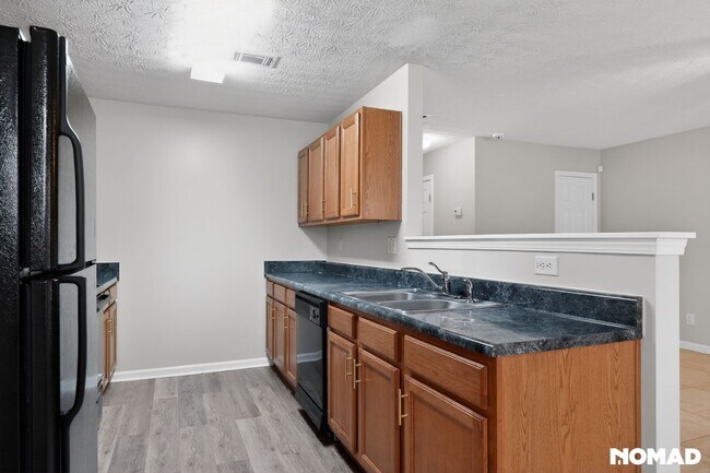 Building Photo - 2764 Vining Ridge Terrace