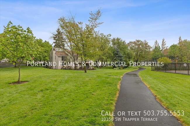 Foto del edificio - 10356 SW Trapper Terrace
