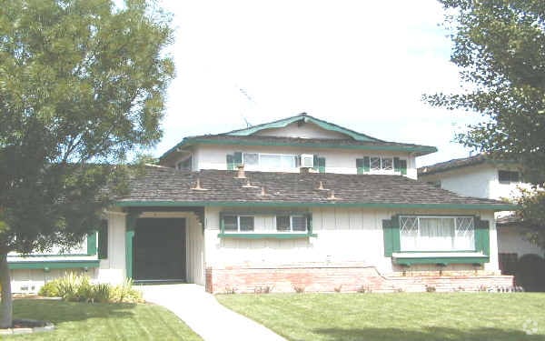 Foto del edificio - 1355 Saratoga Ave