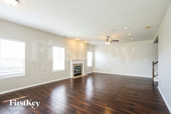 Foto del edificio - 3526 Firethorn Drive