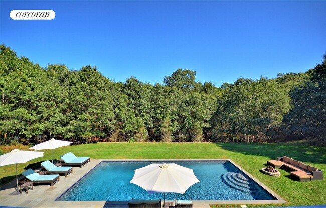Building Photo - 215 Roses Grove Rd