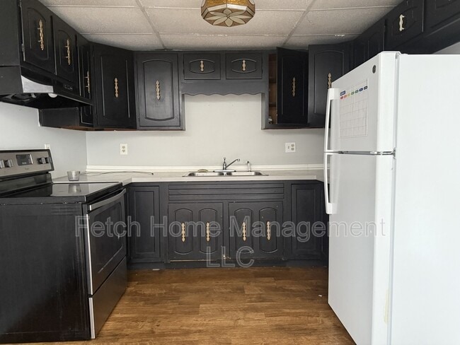 Building Photo - 10669 Jonestown Rd