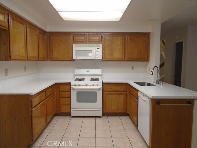 Foto del edificio - 19 Goldstar Pl