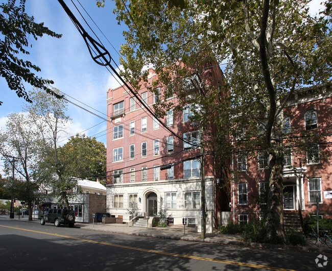 367 Elm St, New Haven, CT 06511 Apartments New Haven, CT