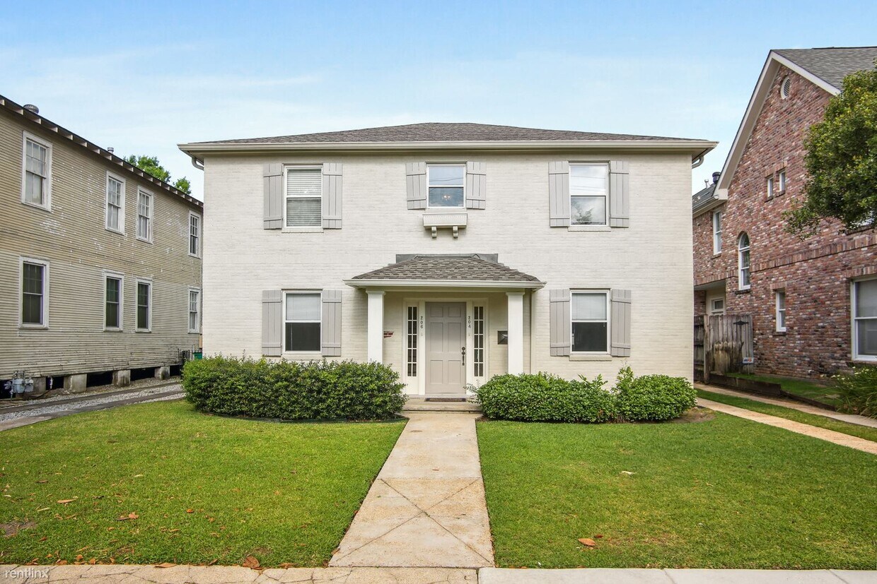 2 br, 1 bath Condo 204 Jefferson Avenue 204 Condo for Rent in Metairie, LA