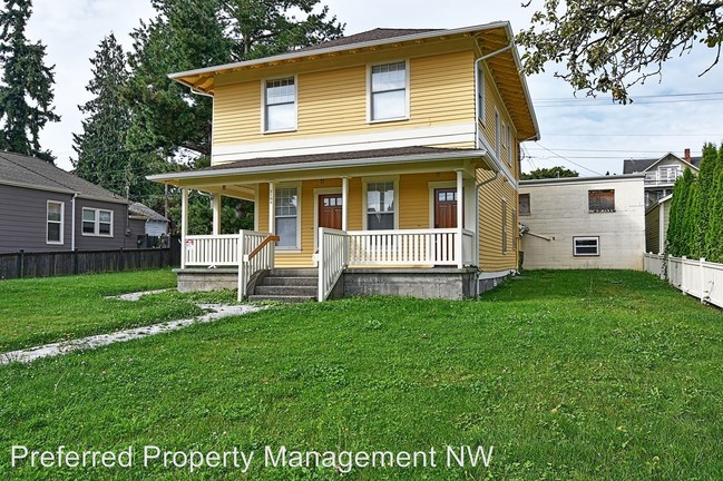 Building Photo - 2108 Hoyt Ave