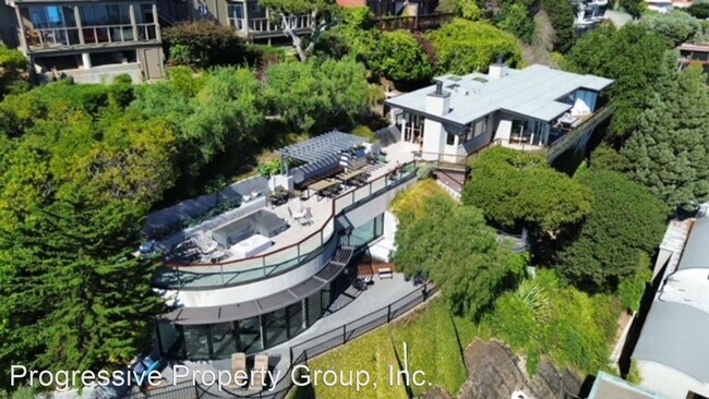 Foto del edificio - 5 br, 4.5 bath House - 60 Atwood Avenue