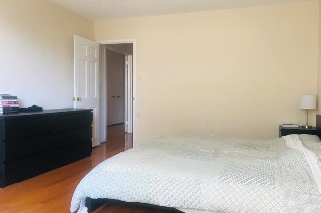 Foto del edificio - 4601 N Park Ave