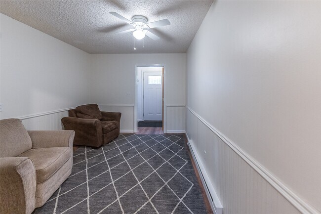 Foto del edificio - 9578 Vestal Pkwy W