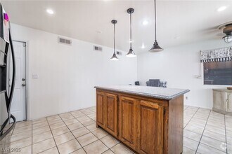 Building Photo - 7250 Clearwater Cir