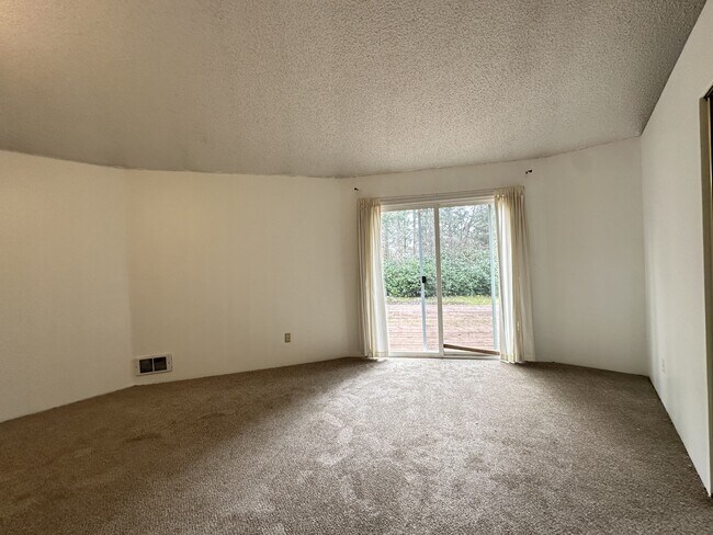 Foto del edificio - 467 Quinault Ave SE