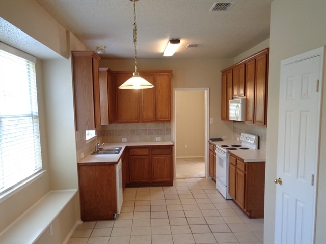 Building Photo - 7082 Juniper Dr