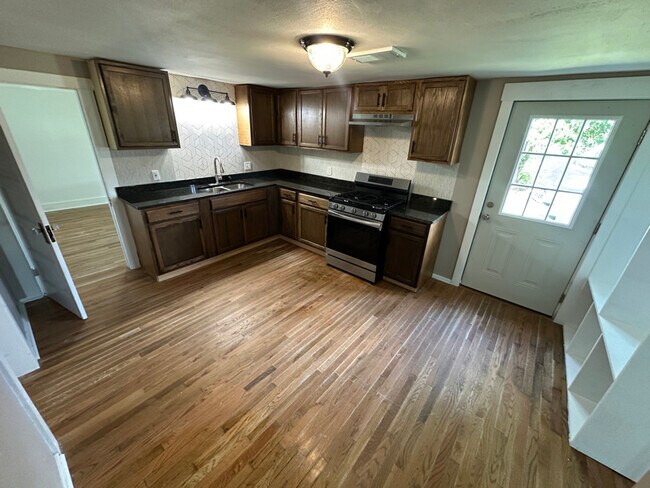 Foto del edificio - 204 S 11th St