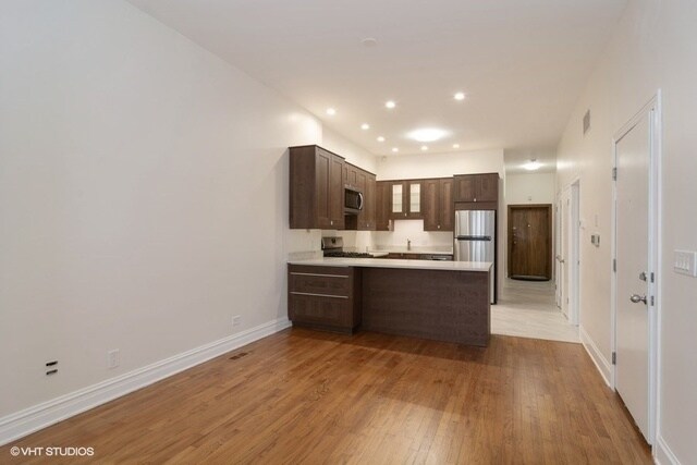 Building Photo - 1701 N Clybourn Ave