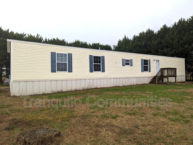 1748 Terrace Dr, NC 28655 House Rental in NC