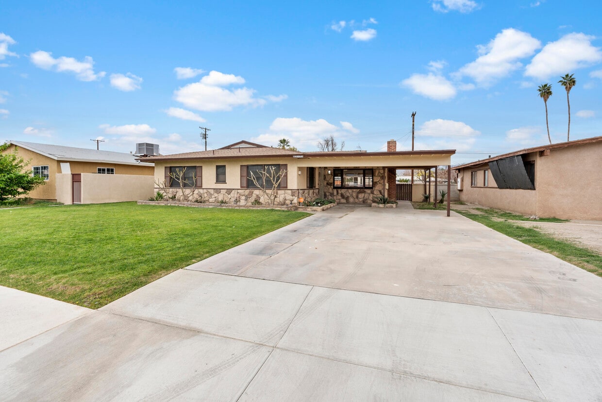 82172 Sierra Ave, Indio, CA 92201 House Rental in Indio, CA