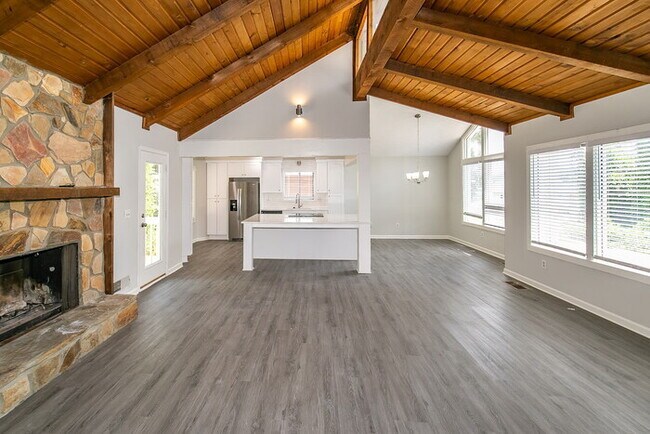 Foto del edificio - 3941 Kensington Dr