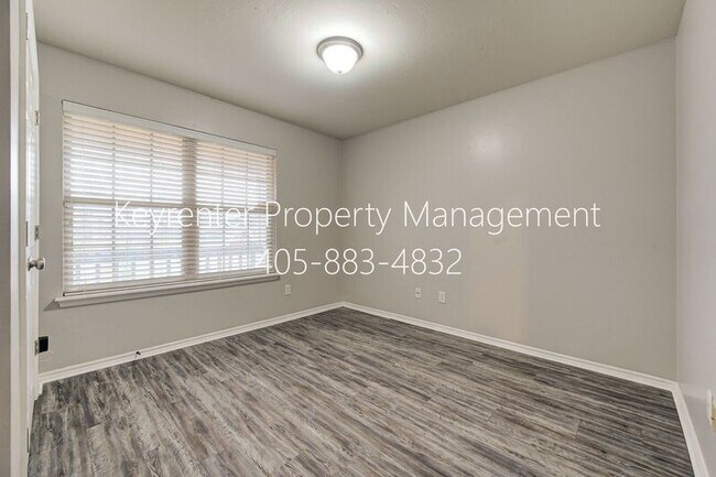 Foto del edificio - 13313 SW 2nd Terrace