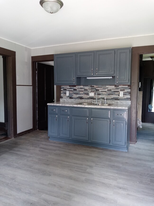 Foto del edificio - 1405 College Ave