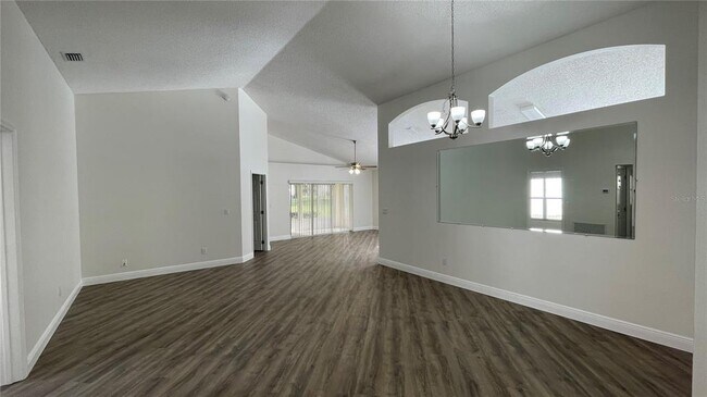 Building Photo - 3903 Doune Way