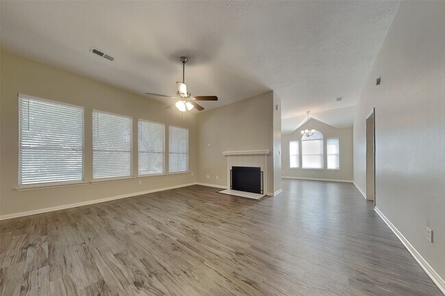 Foto del edificio - 19706 Kilborne Park Ln