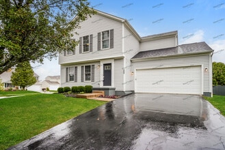 Building Photo - 2585 Fox Trail Dr