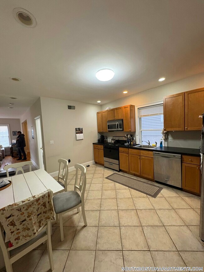 Foto del edificio - 29 Covington St