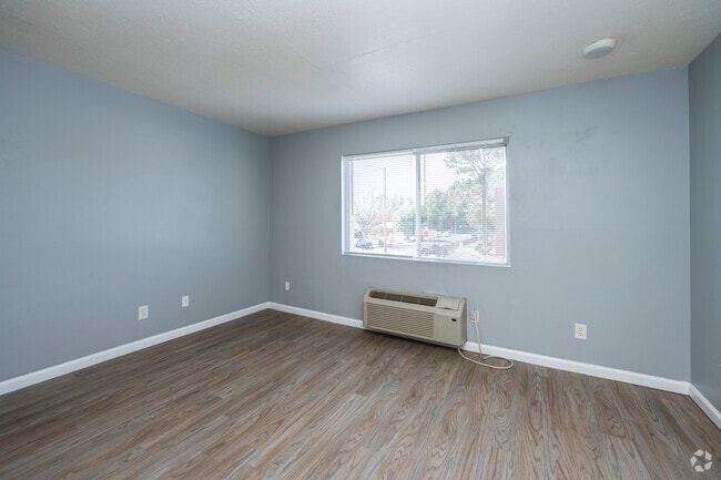 Studio B - 378SF - Living Room - Madeira Court