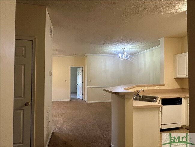 Foto del edificio - 8203 Walden Park Dr