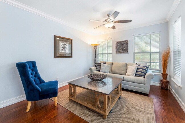 Foto del edificio - 714 98th Ave N